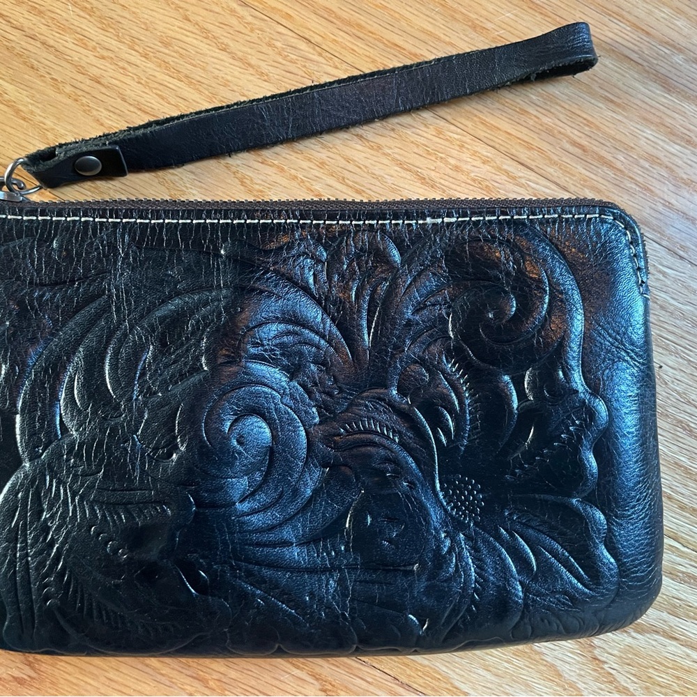 Patricia Nash black leather wristlet